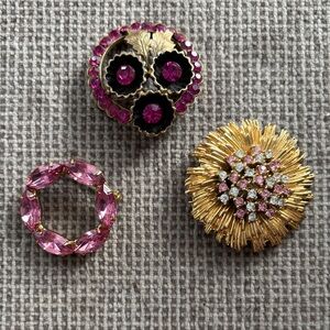 Vintage Pink and Goldtone Brooch Set